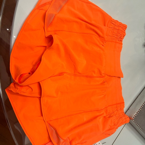 Lululemon Hotty Hot Shorts - Picture 4 of 4